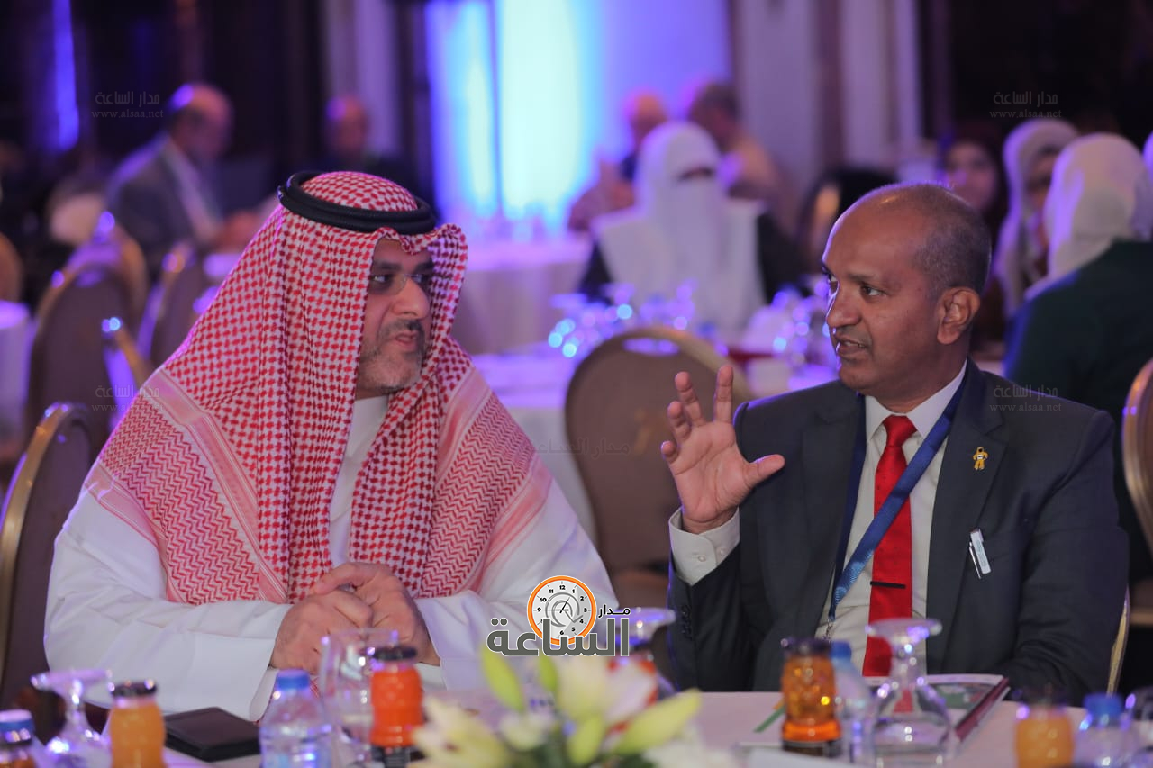 Madar Al-Saa Images 0.2559215099501948