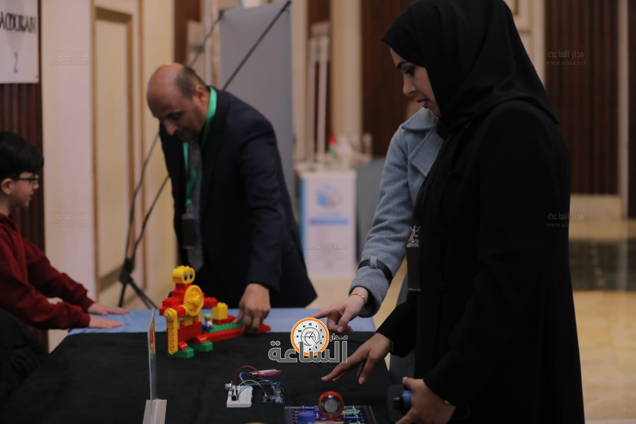 Madar Al-Saa Images 0.6278699102221361