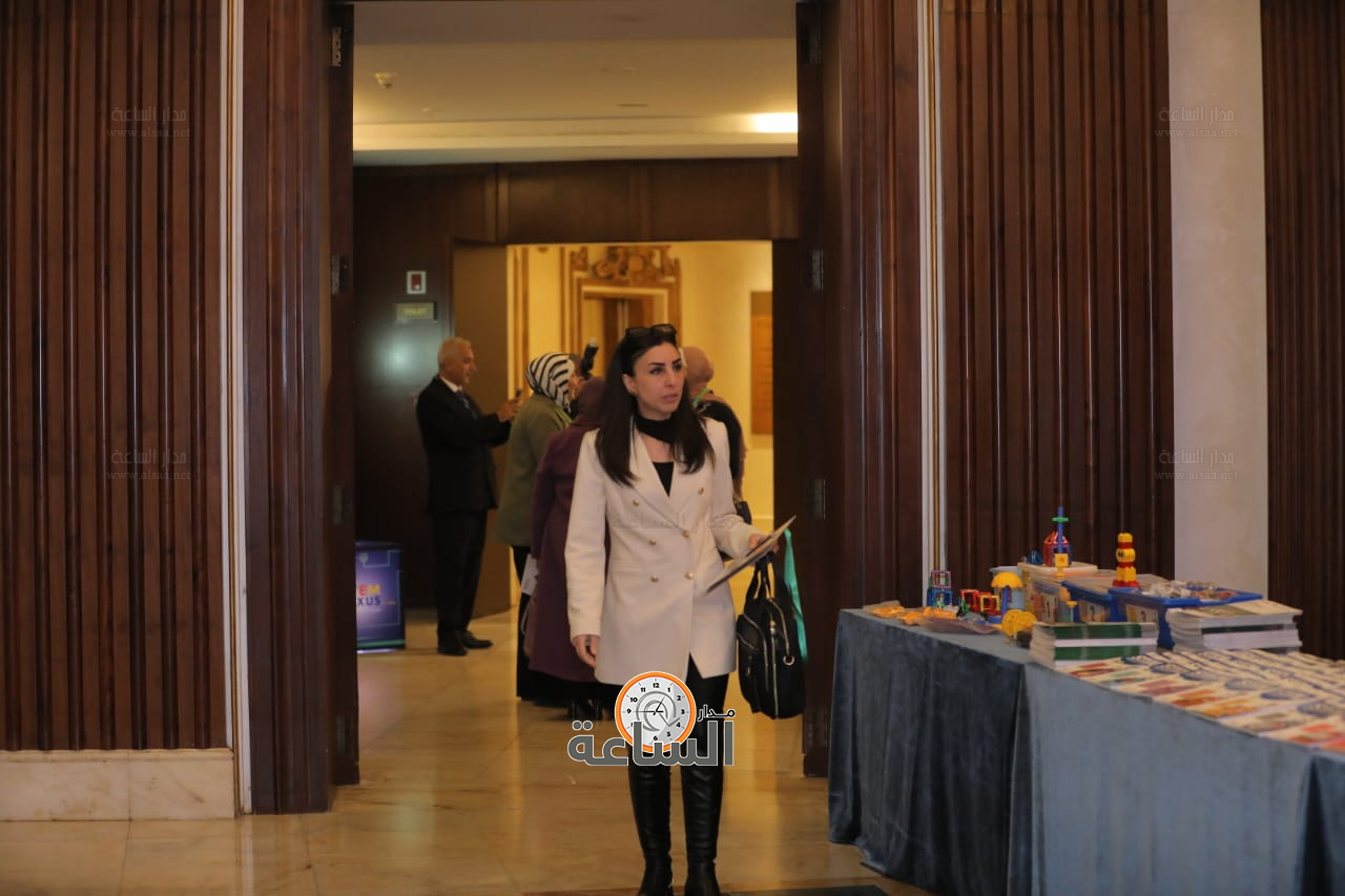 Madar Al-Saa Images 0.12333980810832434