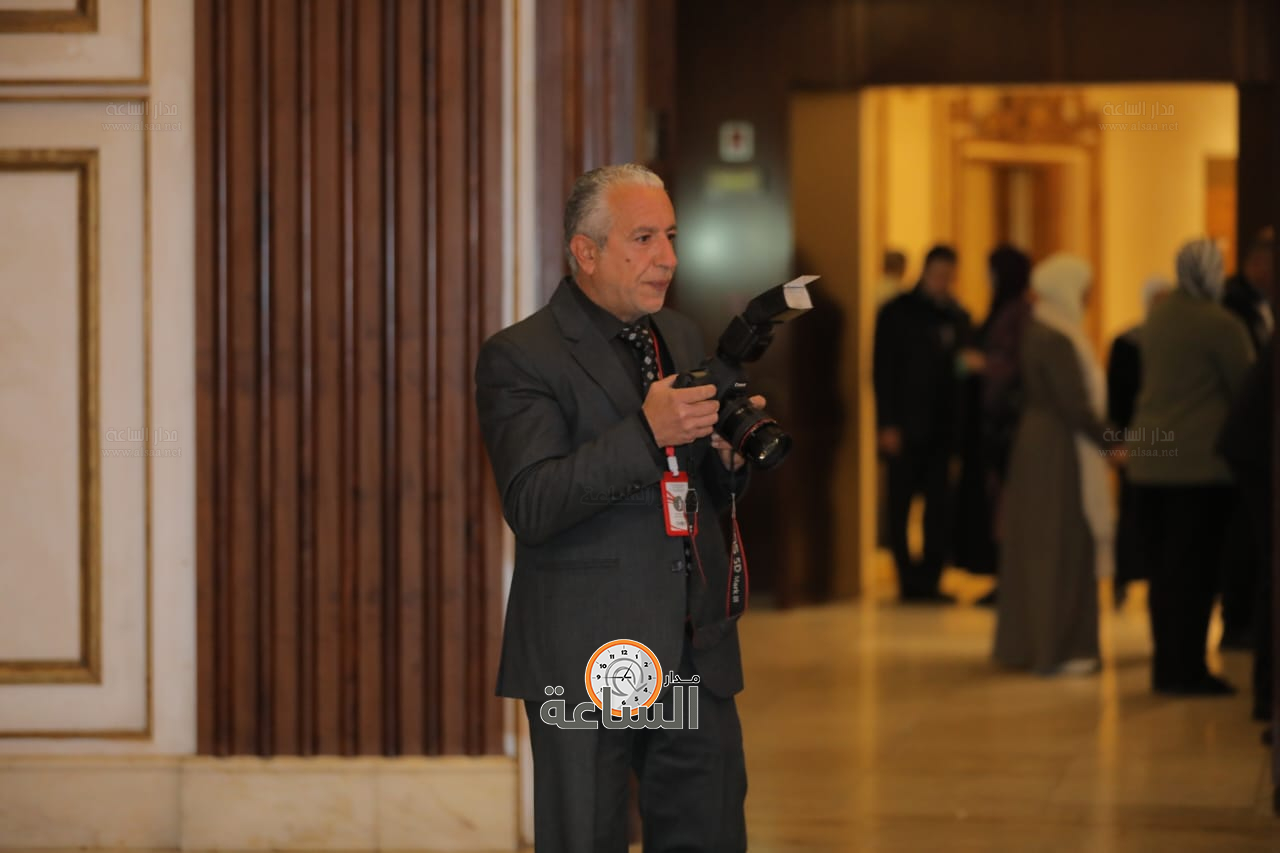 Madar Al-Saa Images 0.2007127525680965