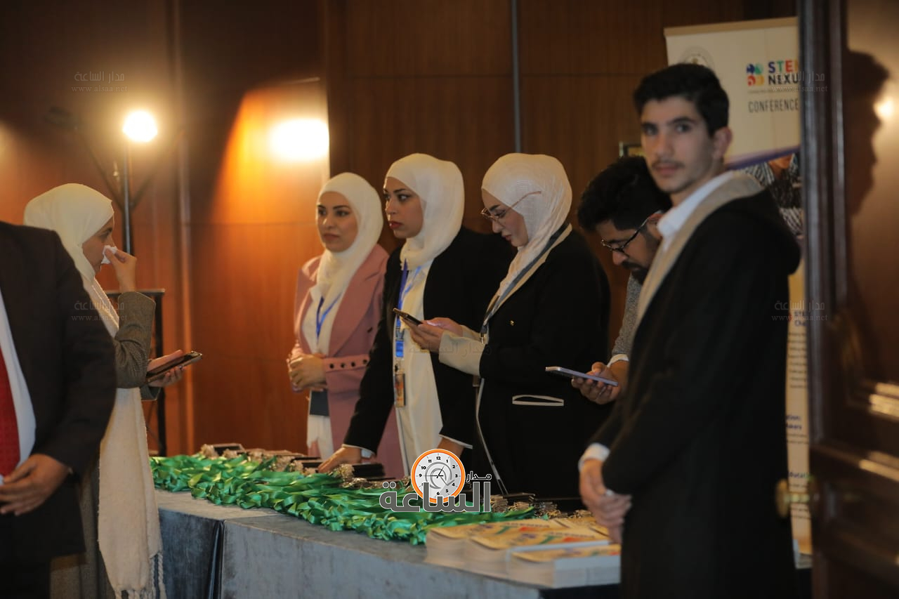 Madar Al-Saa Images 0.6484563435772763