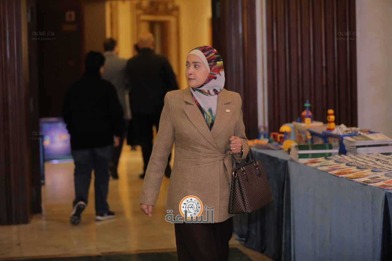 Madar Al-Saa Images 0.673608293933003