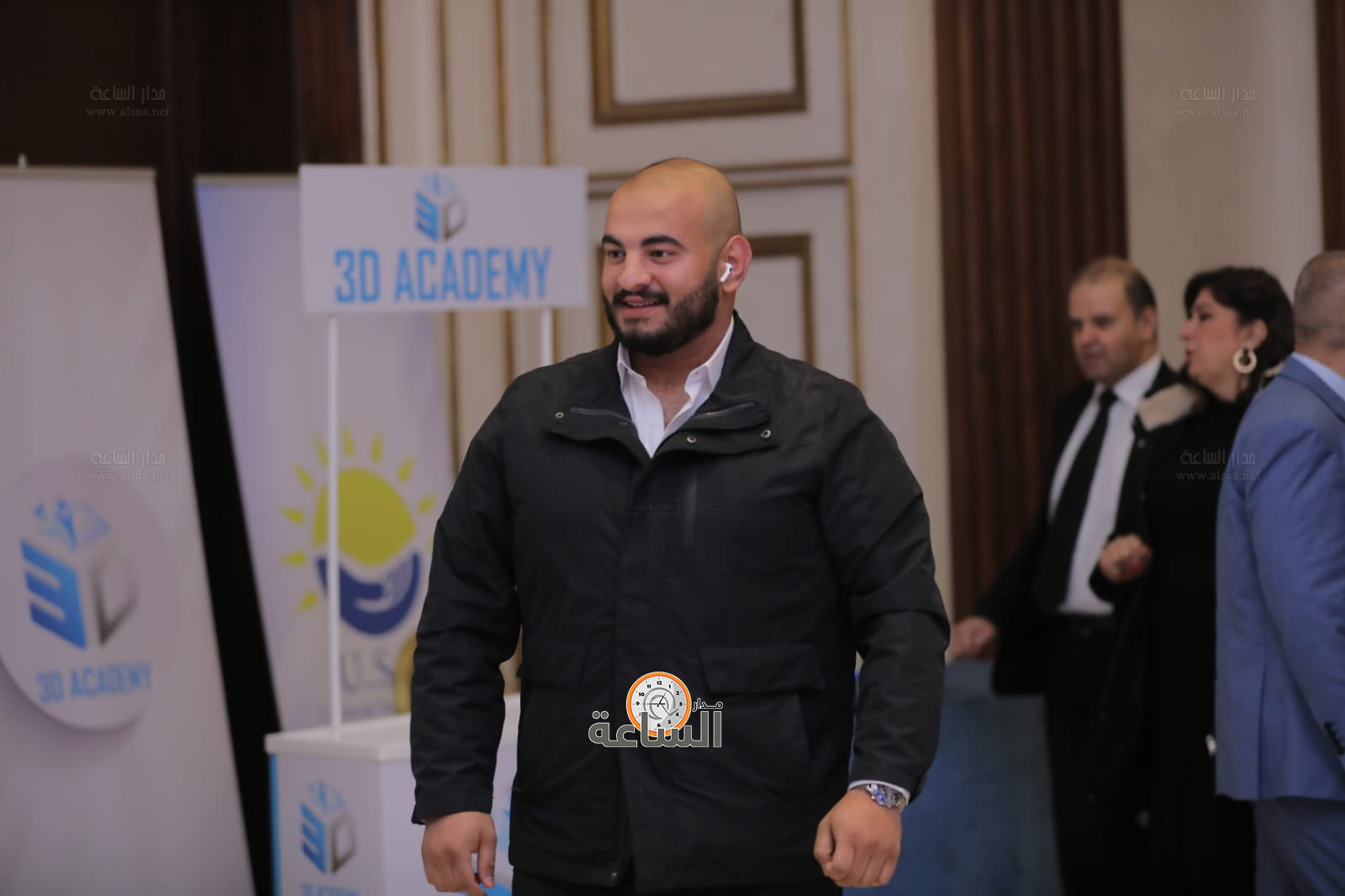 Madar Al-Saa Images 0.7814519543566991