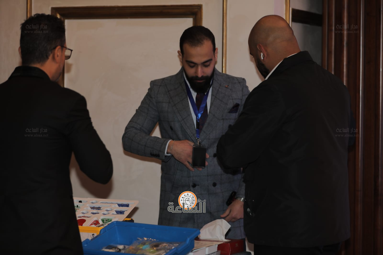 Madar Al-Saa Images 0.2631462756543308