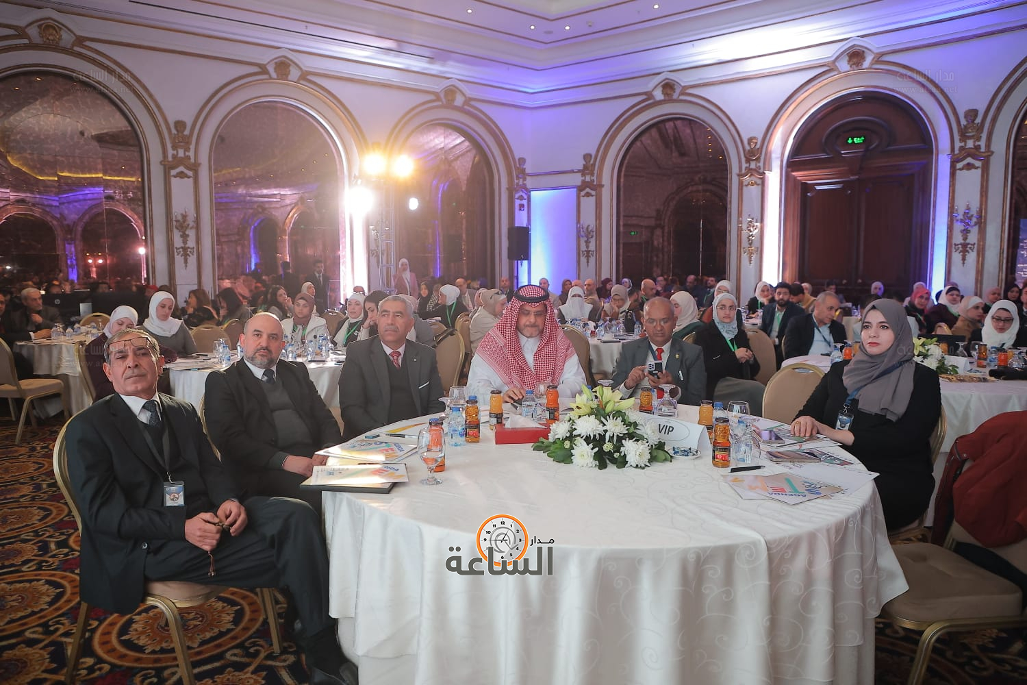 Madar Al-Saa Images 0.9919250189354518