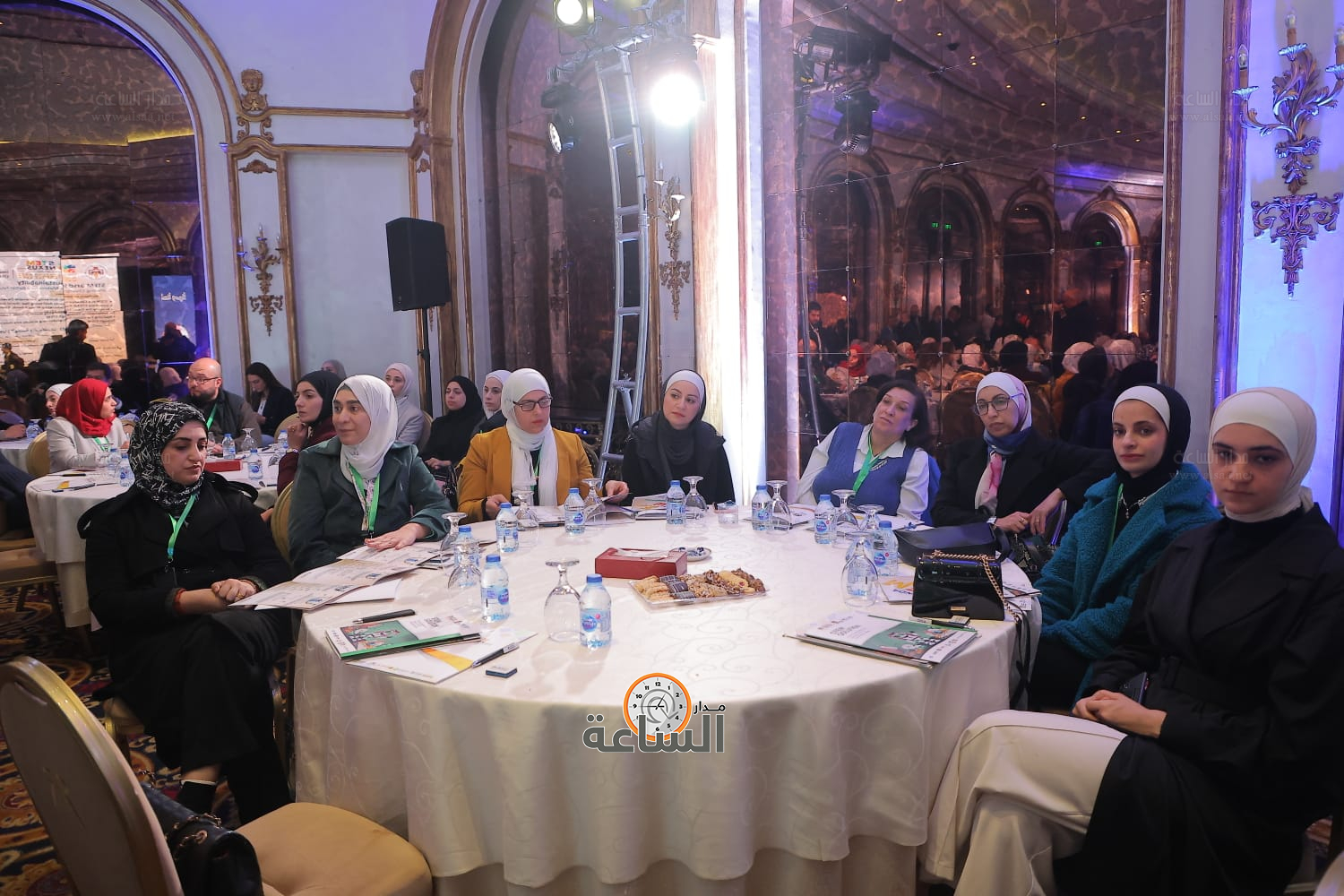 Madar Al-Saa Images 0.5350457078433488