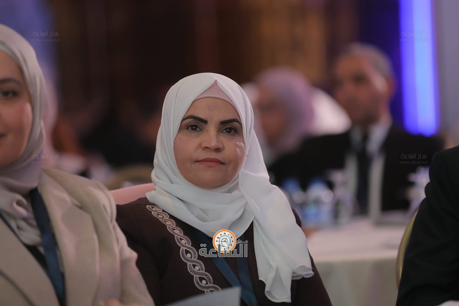 Madar Al-Saa Images 0.41888523881731365