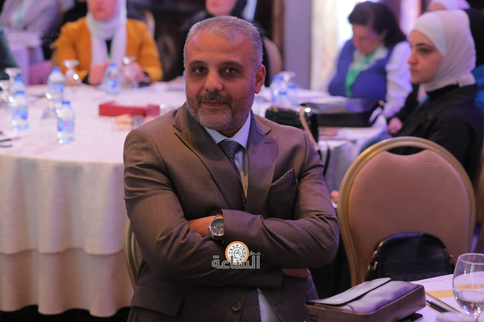 Madar Al-Saa Images 0.46571496671393064