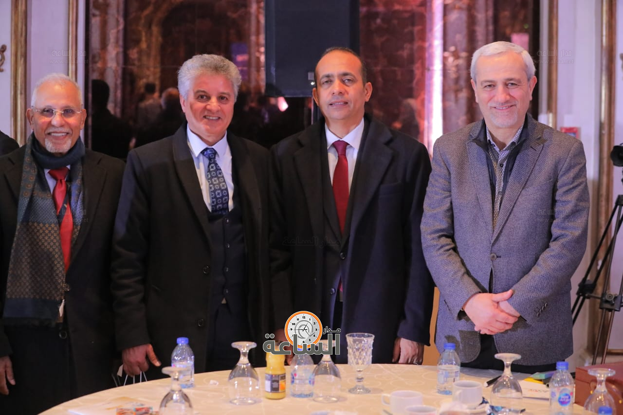 Madar Al-Saa Images 0.23676654862933577