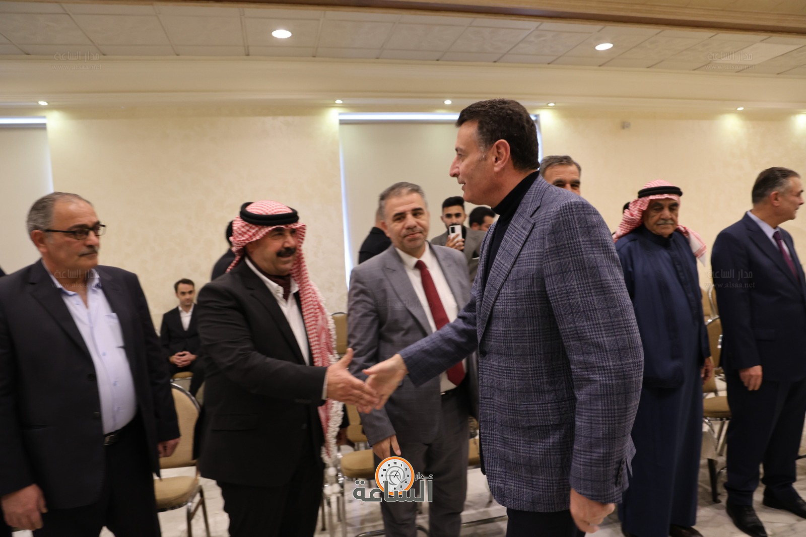 Madar Al-Saa Images 0.9620408139190764