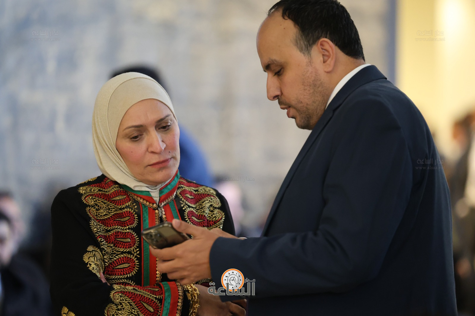 Madar Al-Saa Images 0.8021888137734121