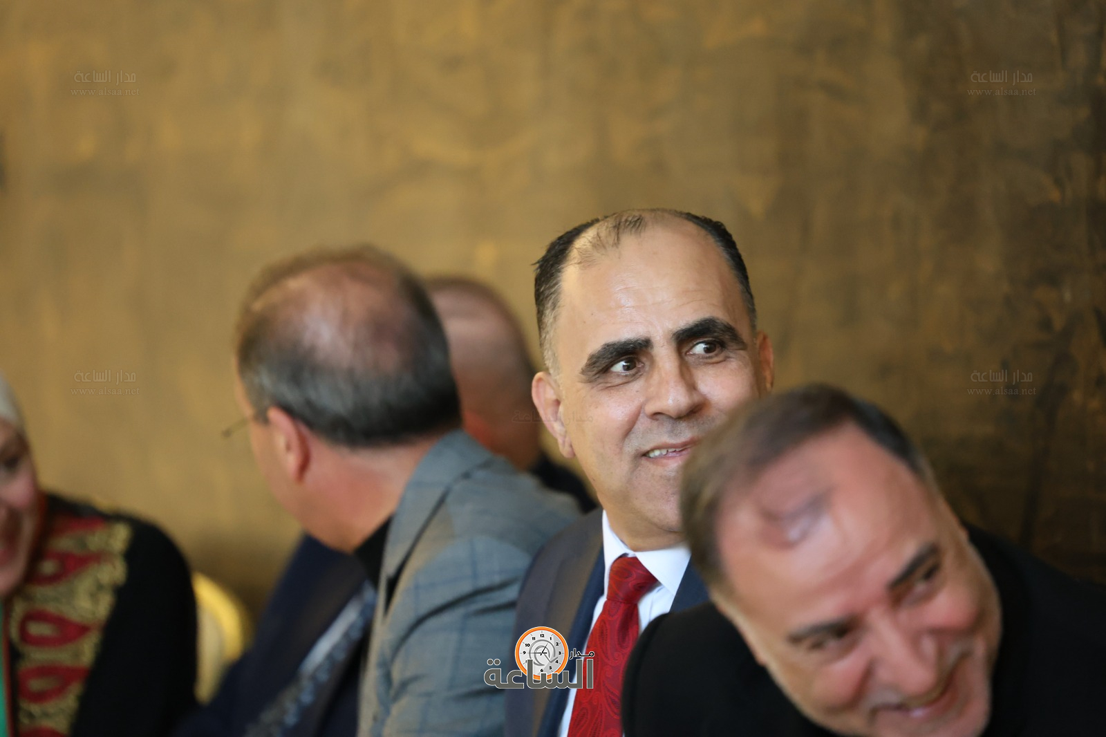 Madar Al-Saa Images 0.45517883328490627