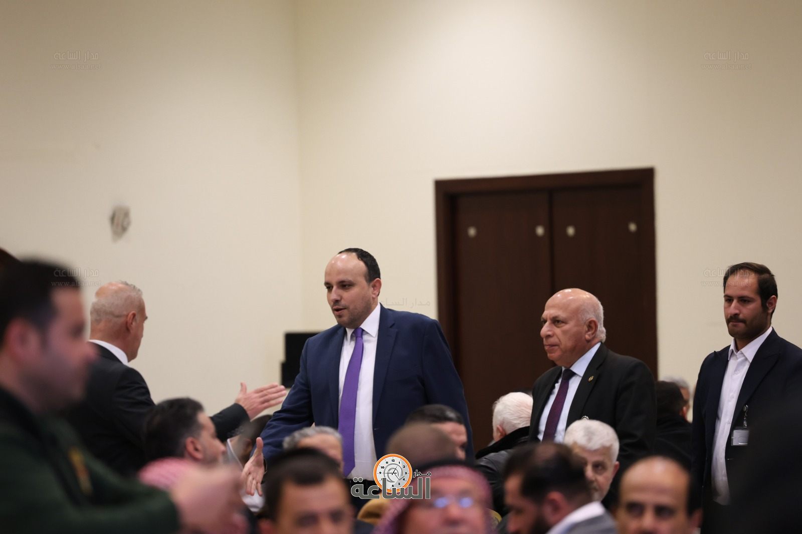 Madar Al-Saa Images 0.5389826792699108