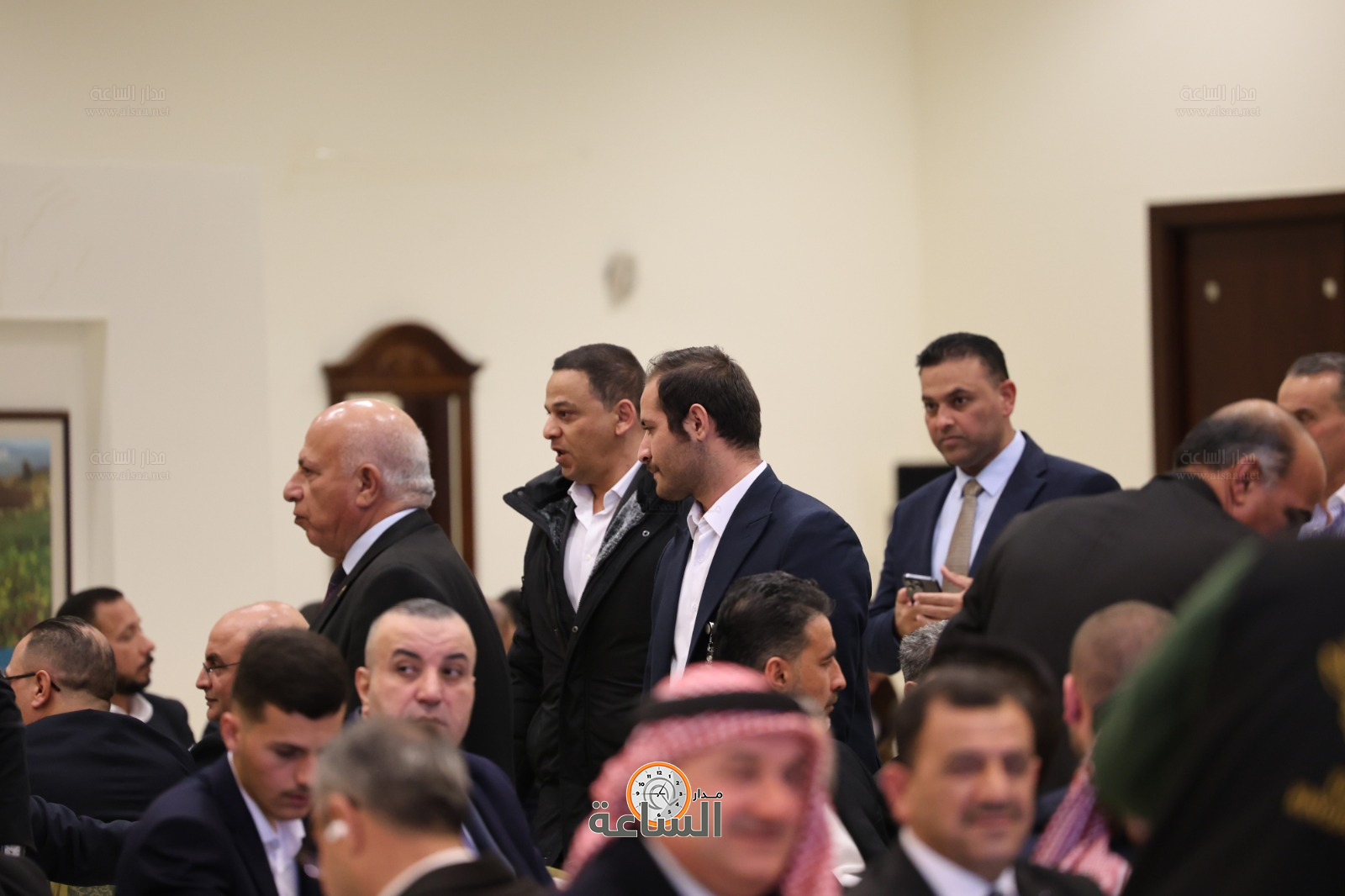 Madar Al-Saa Images 0.1362631905879197