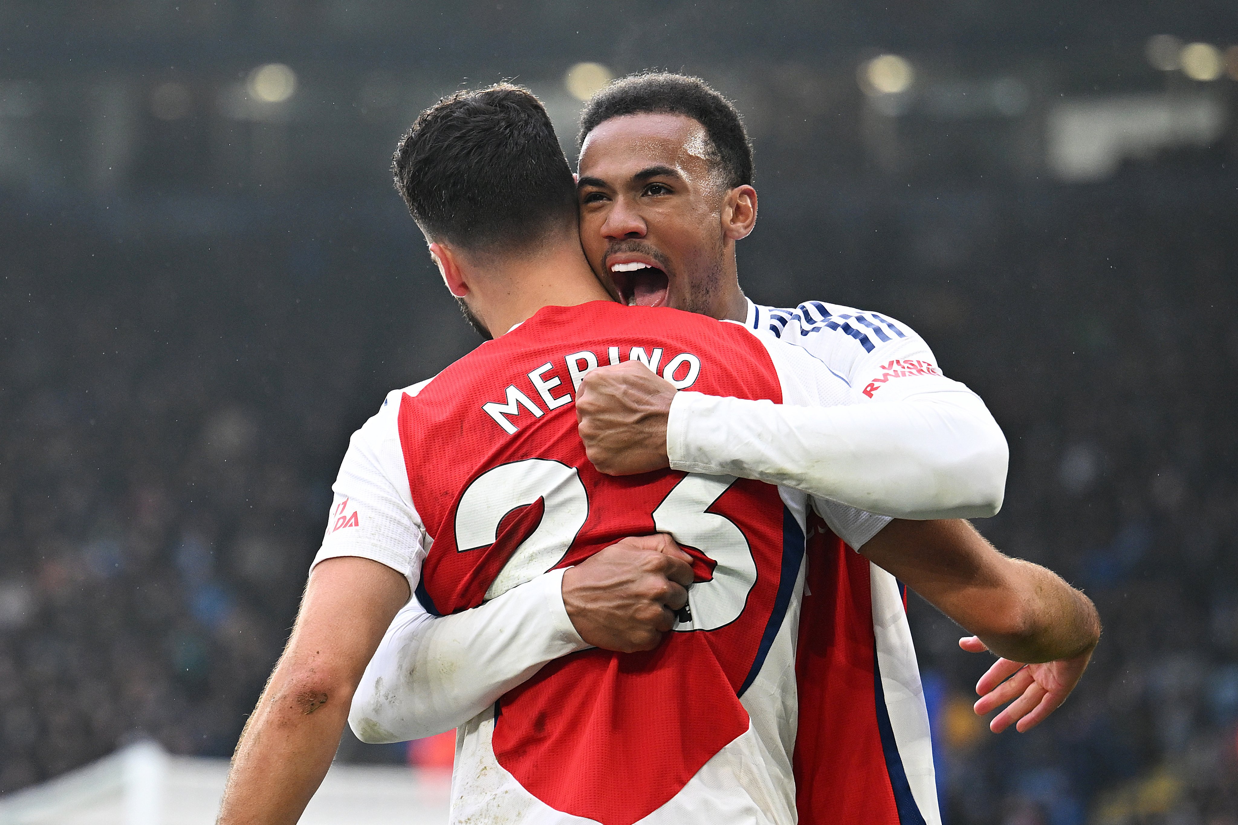 Madar Al-Saa Images 0.03453902270044473