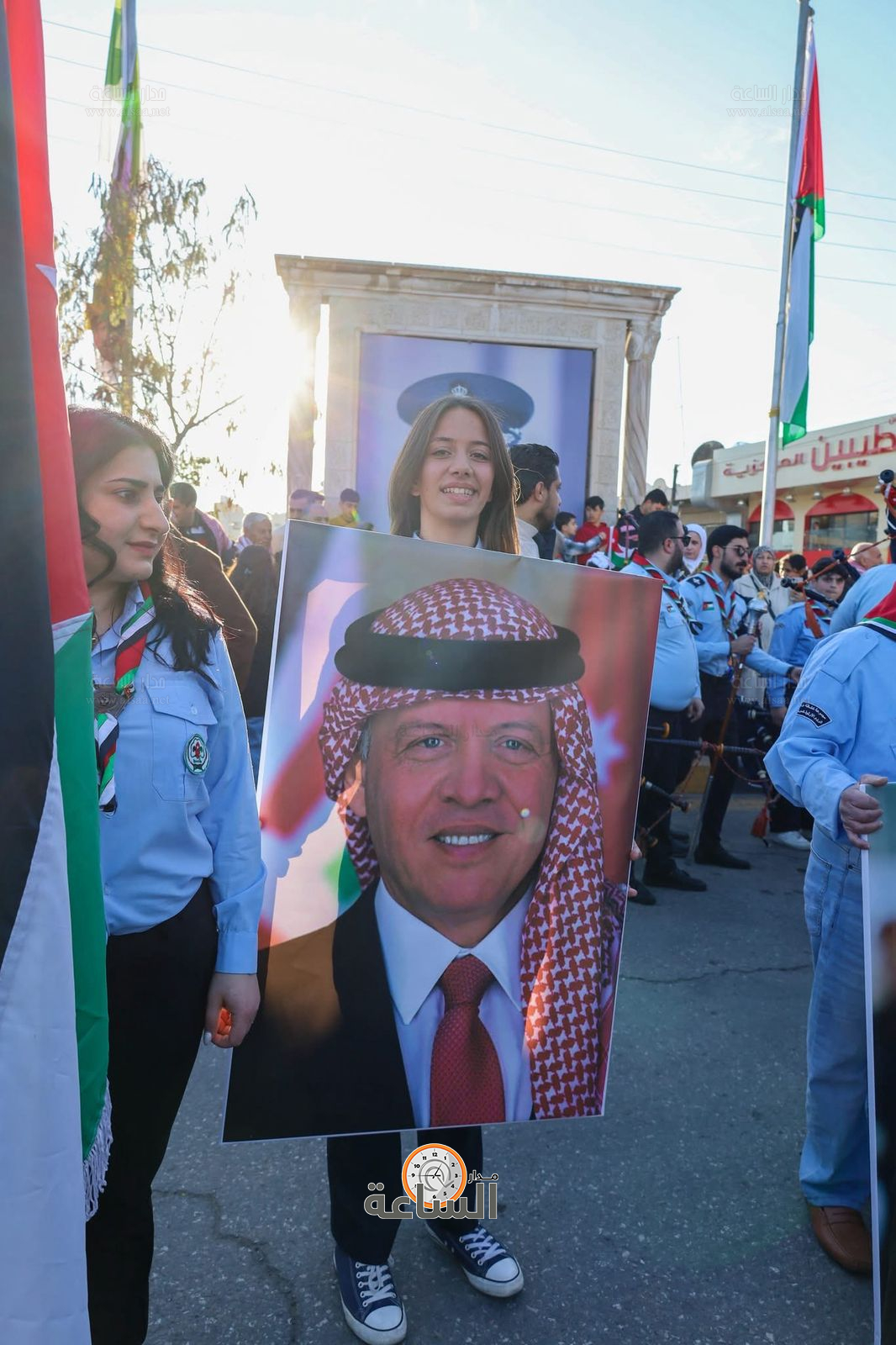 Madar Al-Saa Images 0.3052438231421659