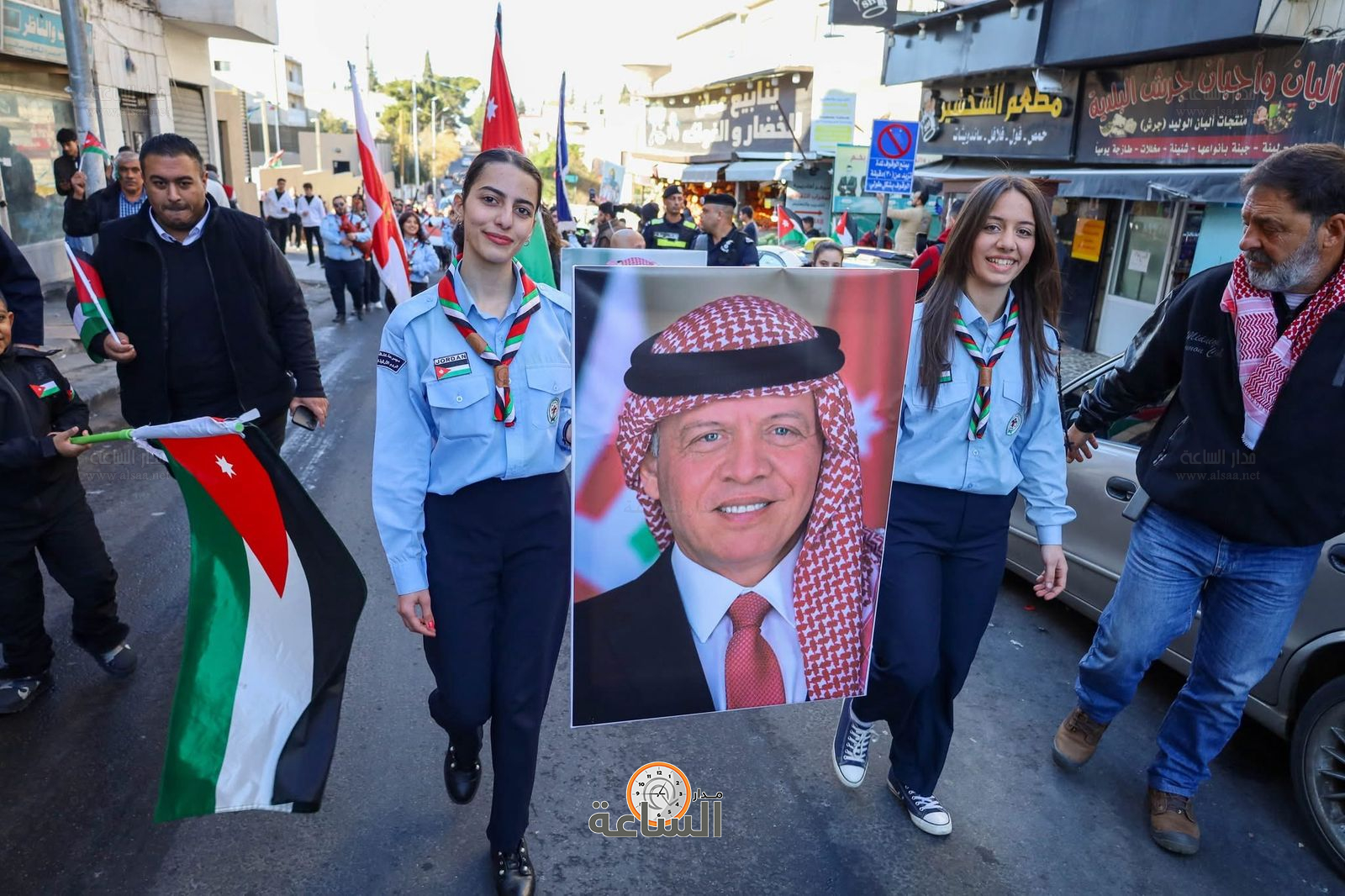 Madar Al-Saa Images 0.056230729184385764