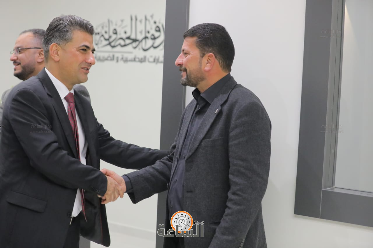 Madar Al-Saa Images 0.16826251884266563