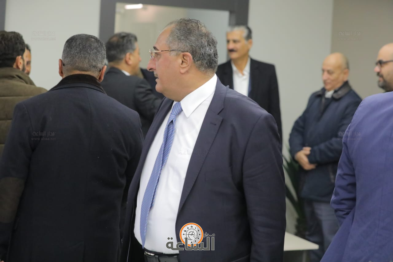 Madar Al-Saa Images 0.23232284532763137