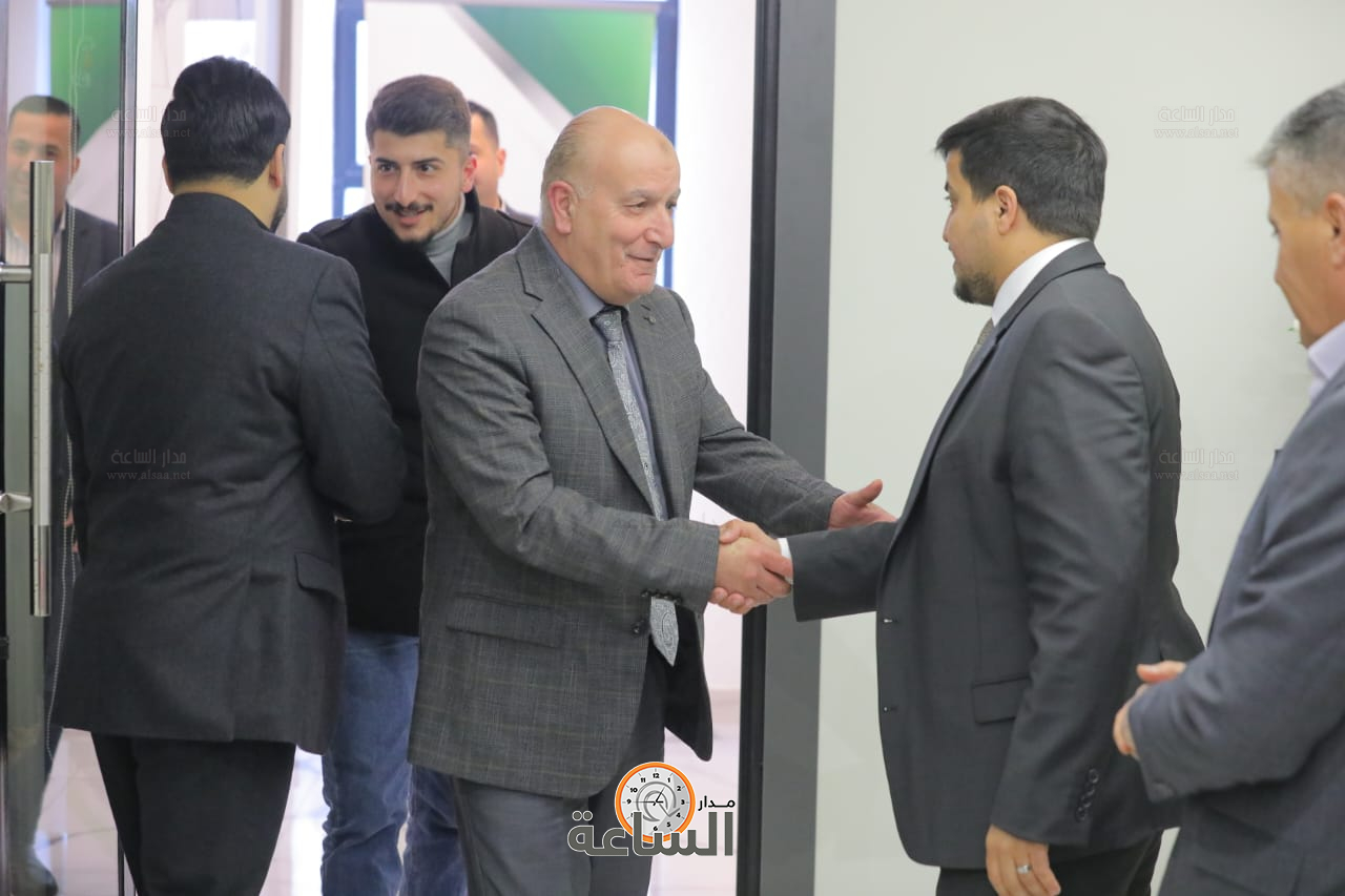 Madar Al-Saa Images 0.7481094797709935