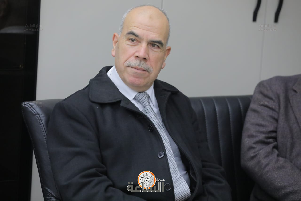 Madar Al-Saa Images 0.18768343563726453