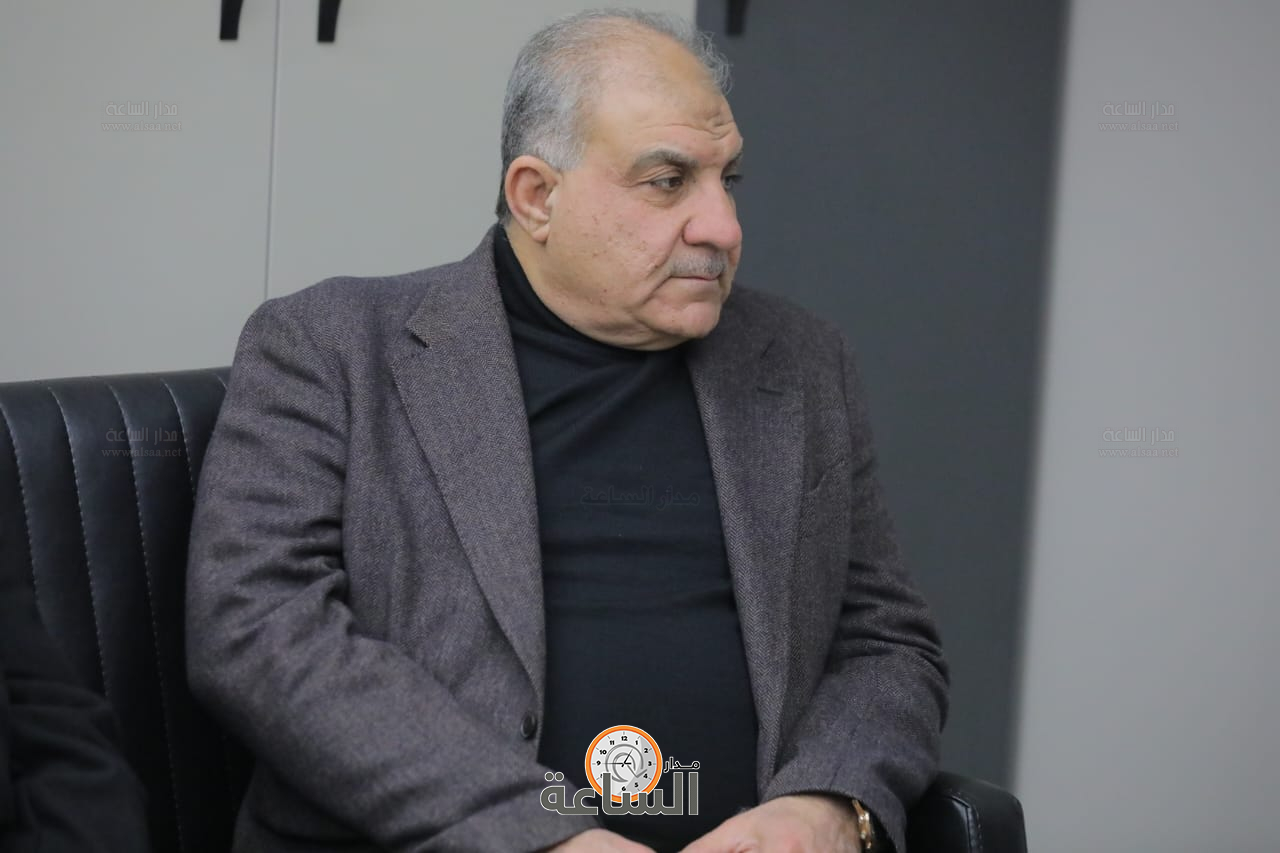 Madar Al-Saa Images 0.9540950423249266