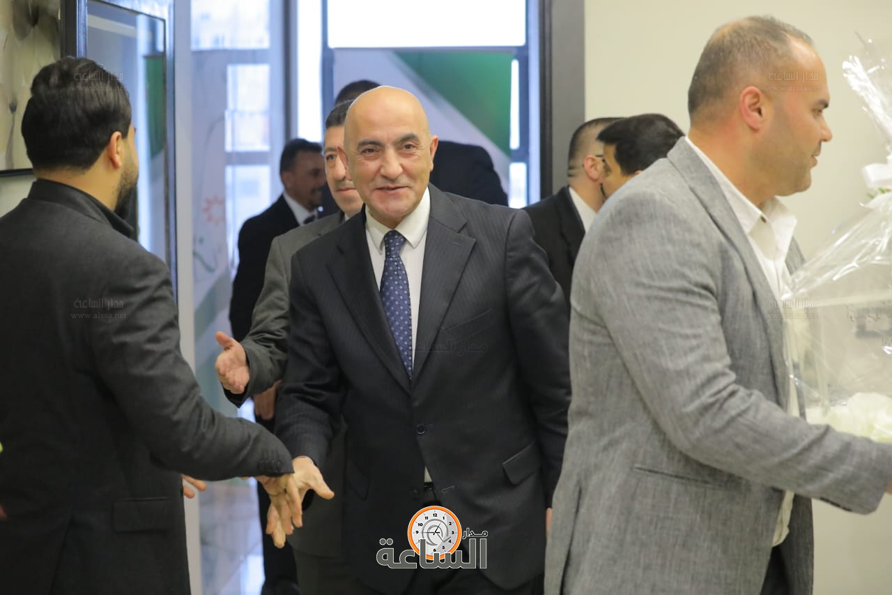 Madar Al-Saa Images 0.04601422867341731