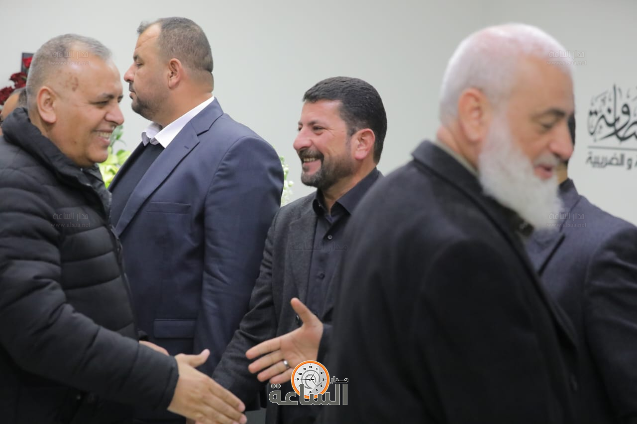 Madar Al-Saa Images 0.6974311934855073