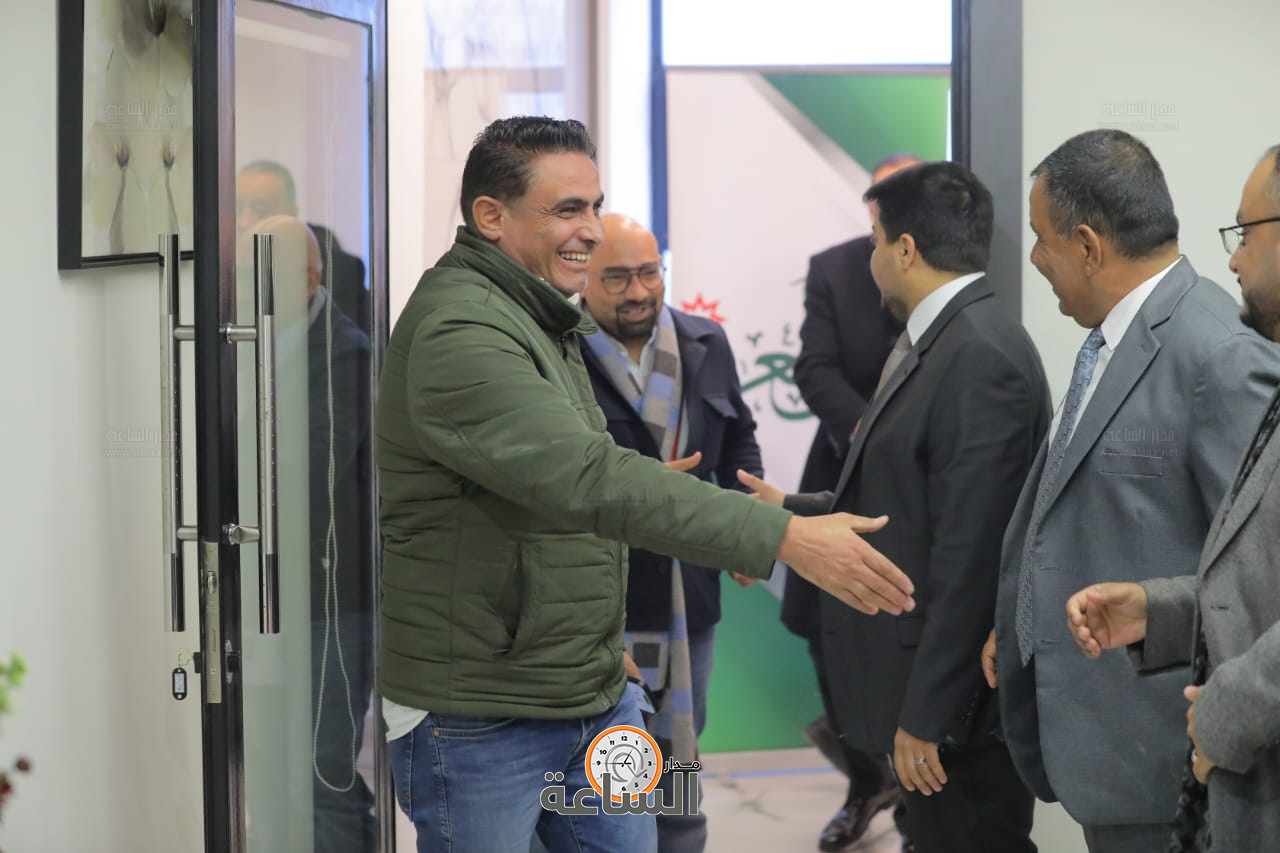 Madar Al-Saa Images 0.7136222920468791