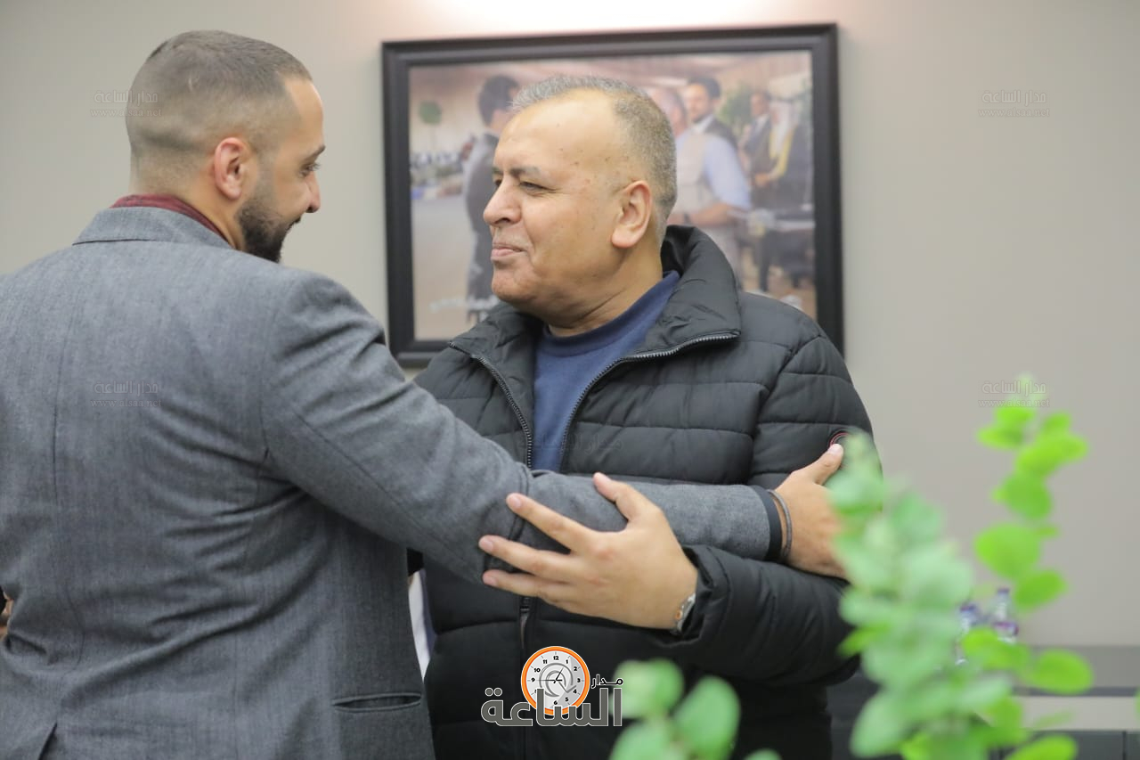 Madar Al-Saa Images 0.6141080899964928