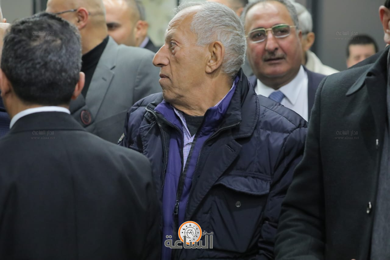 Madar Al-Saa Images 0.9087168664524445