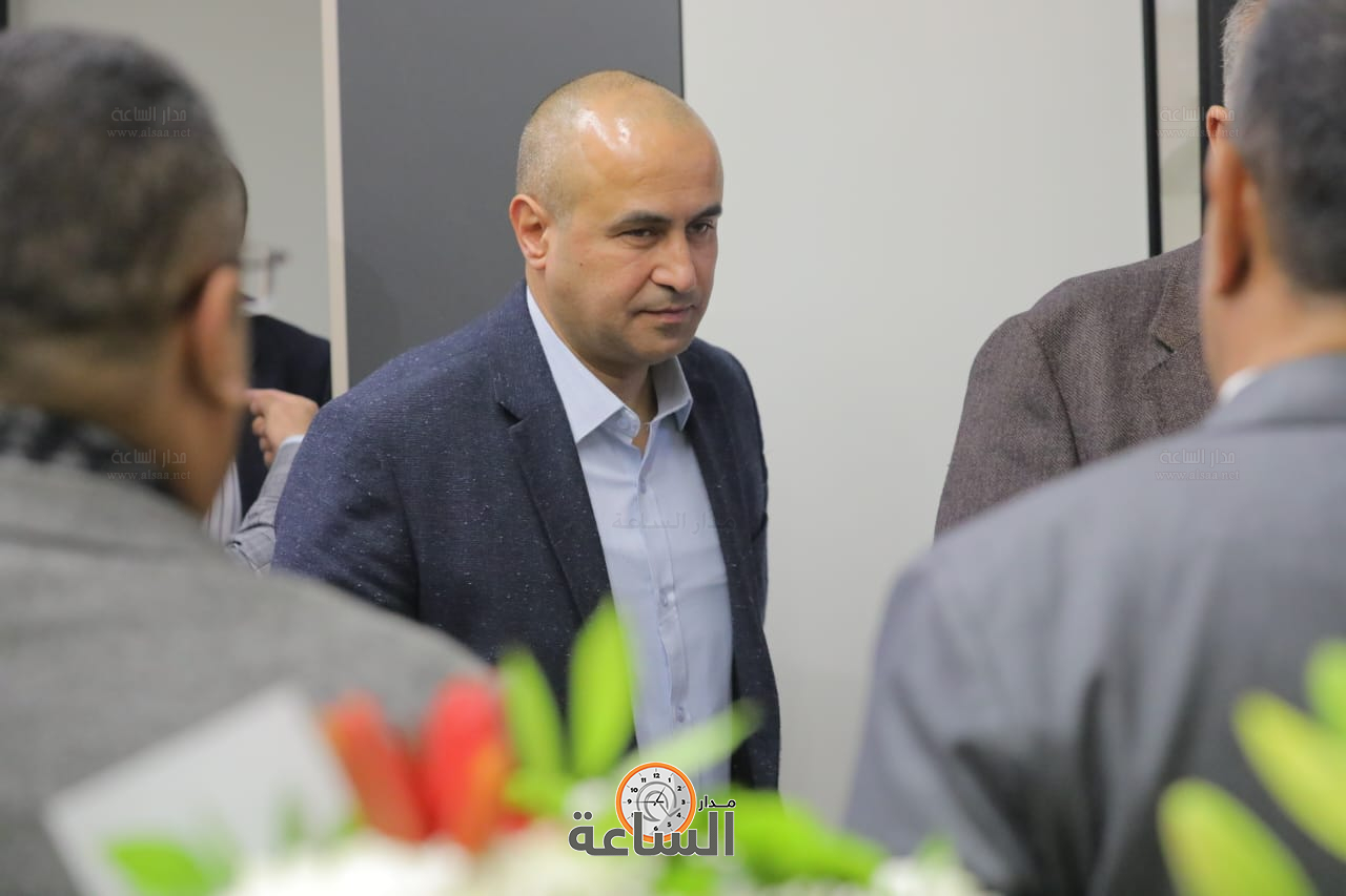 Madar Al-Saa Images 0.07335379222163785