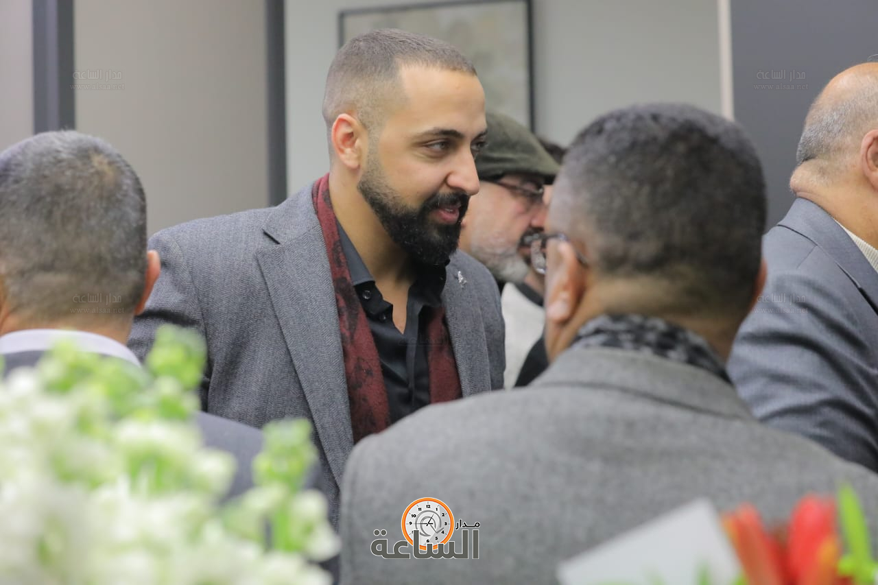 Madar Al-Saa Images 0.6314248382619181