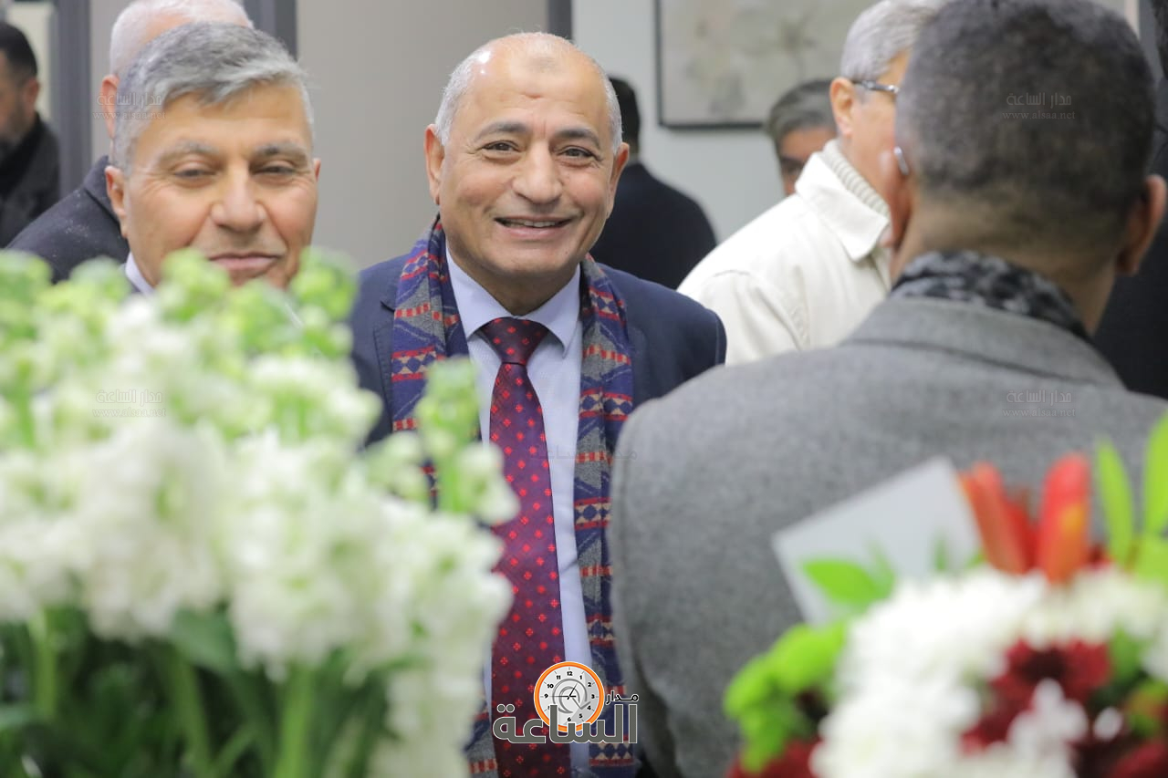 Madar Al-Saa Images 0.6370432658894356