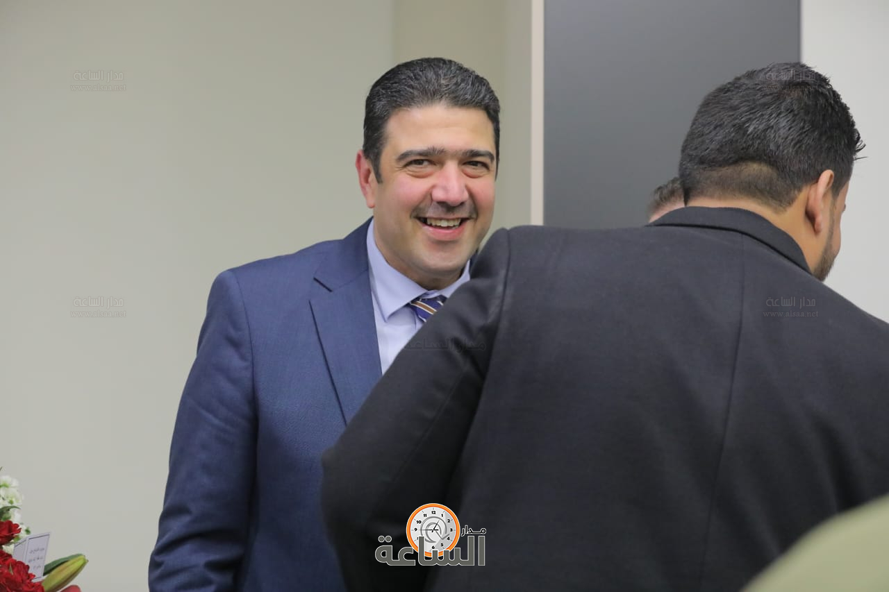 Madar Al-Saa Images 0.8111006487664341