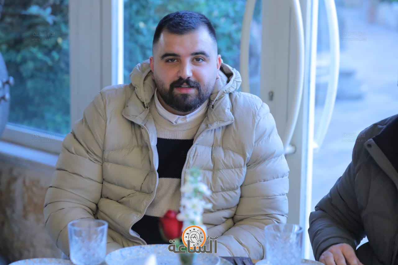 Madar Al-Saa Images 0.9393007439304883