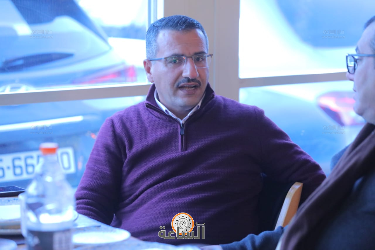 Madar Al-Saa Images 0.18926084005720845