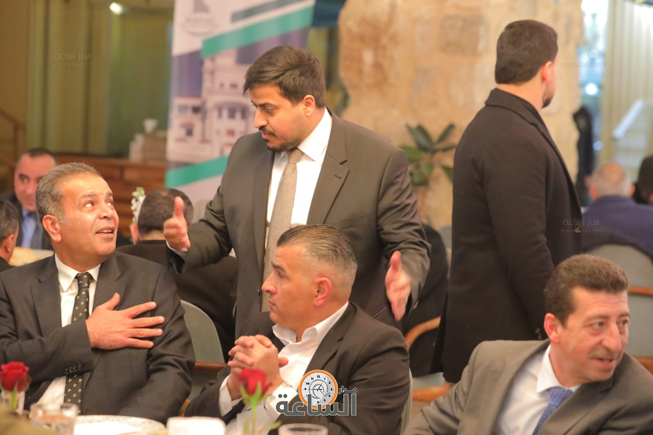 Madar Al-Saa Images 0.4375392082647469