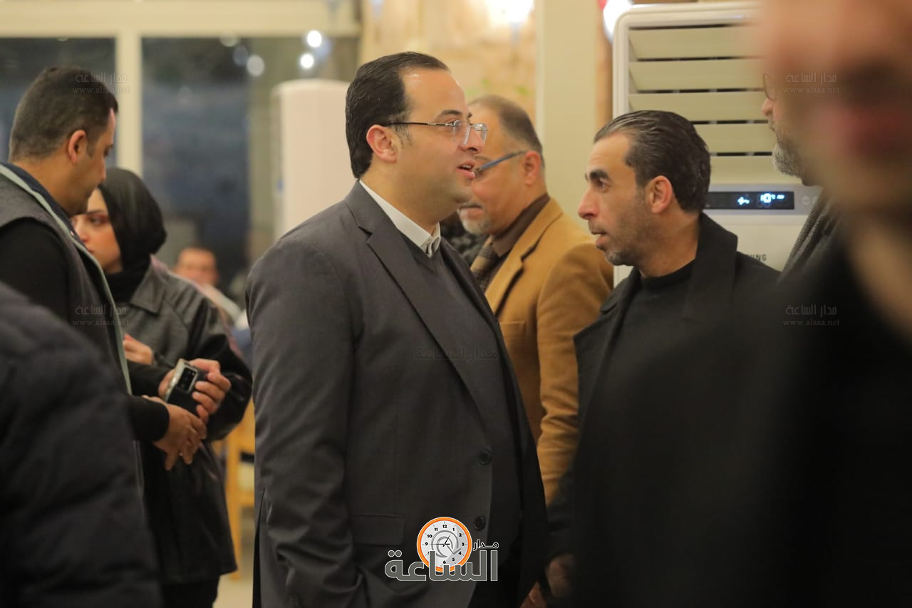 Madar Al-Saa Images 0.14560941372689373