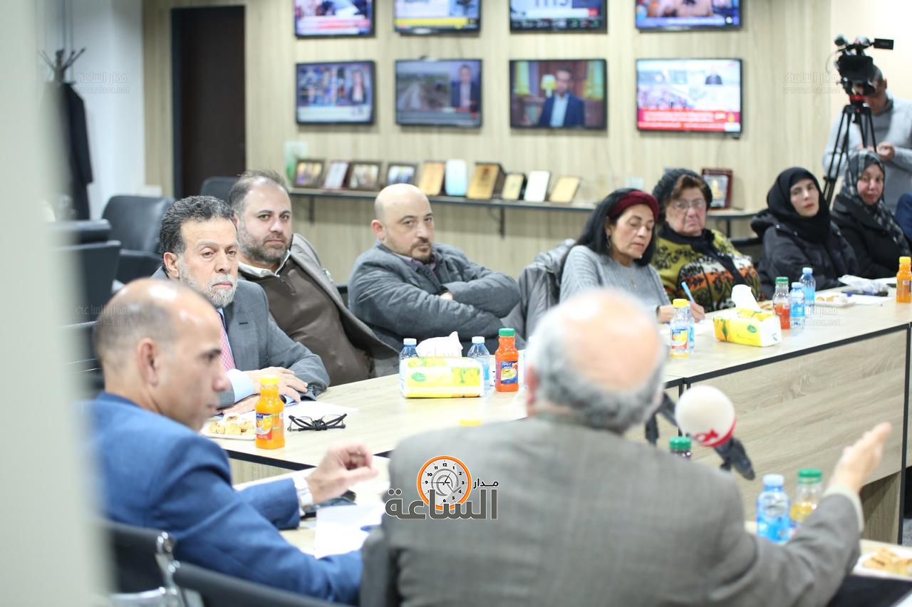 Madar Al-Saa Images 0.3942650223860149