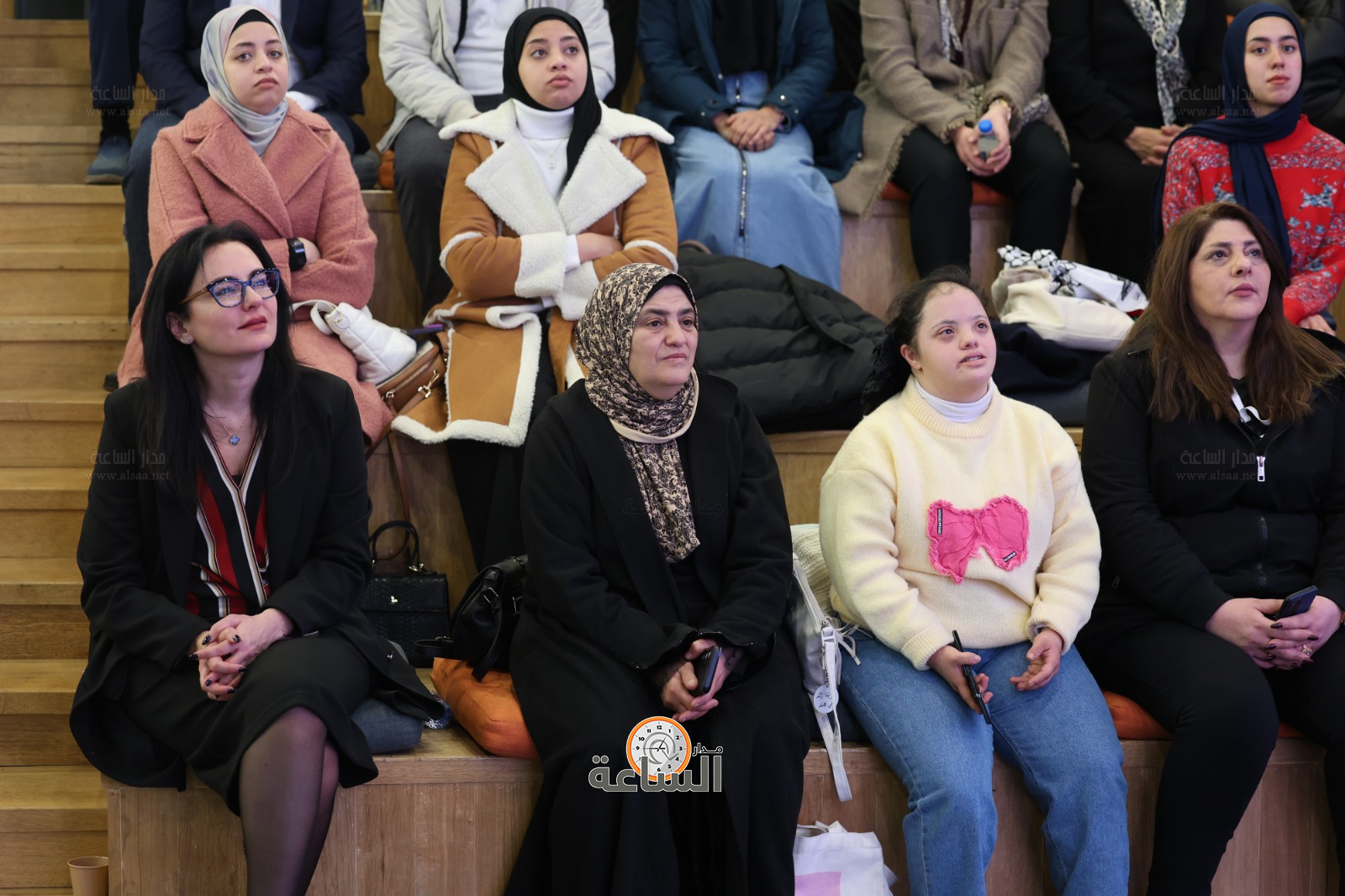 Madar Al-Saa Images 0.11376999429946766