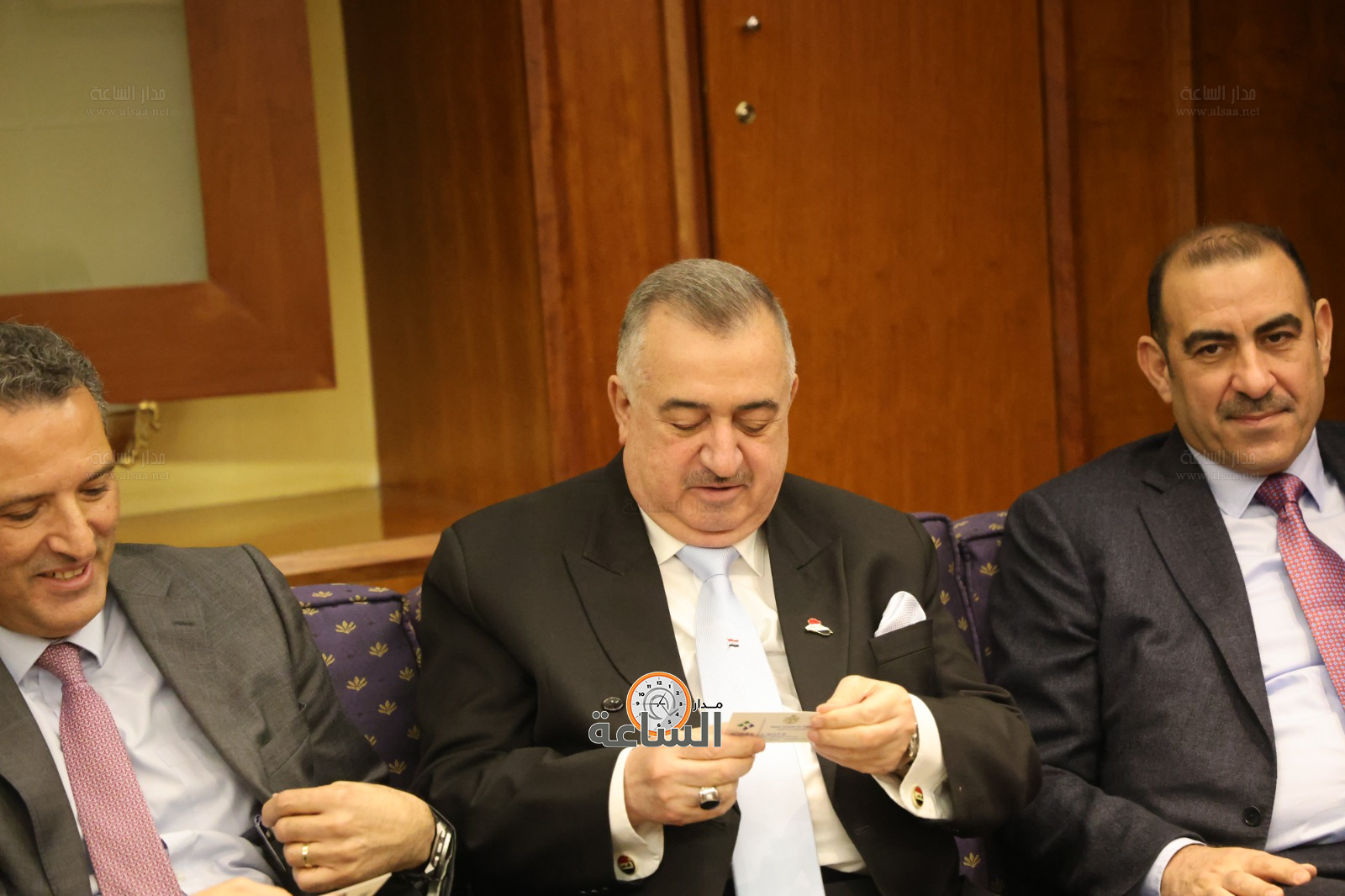 Madar Al-Saa Images 0.38357560853260964