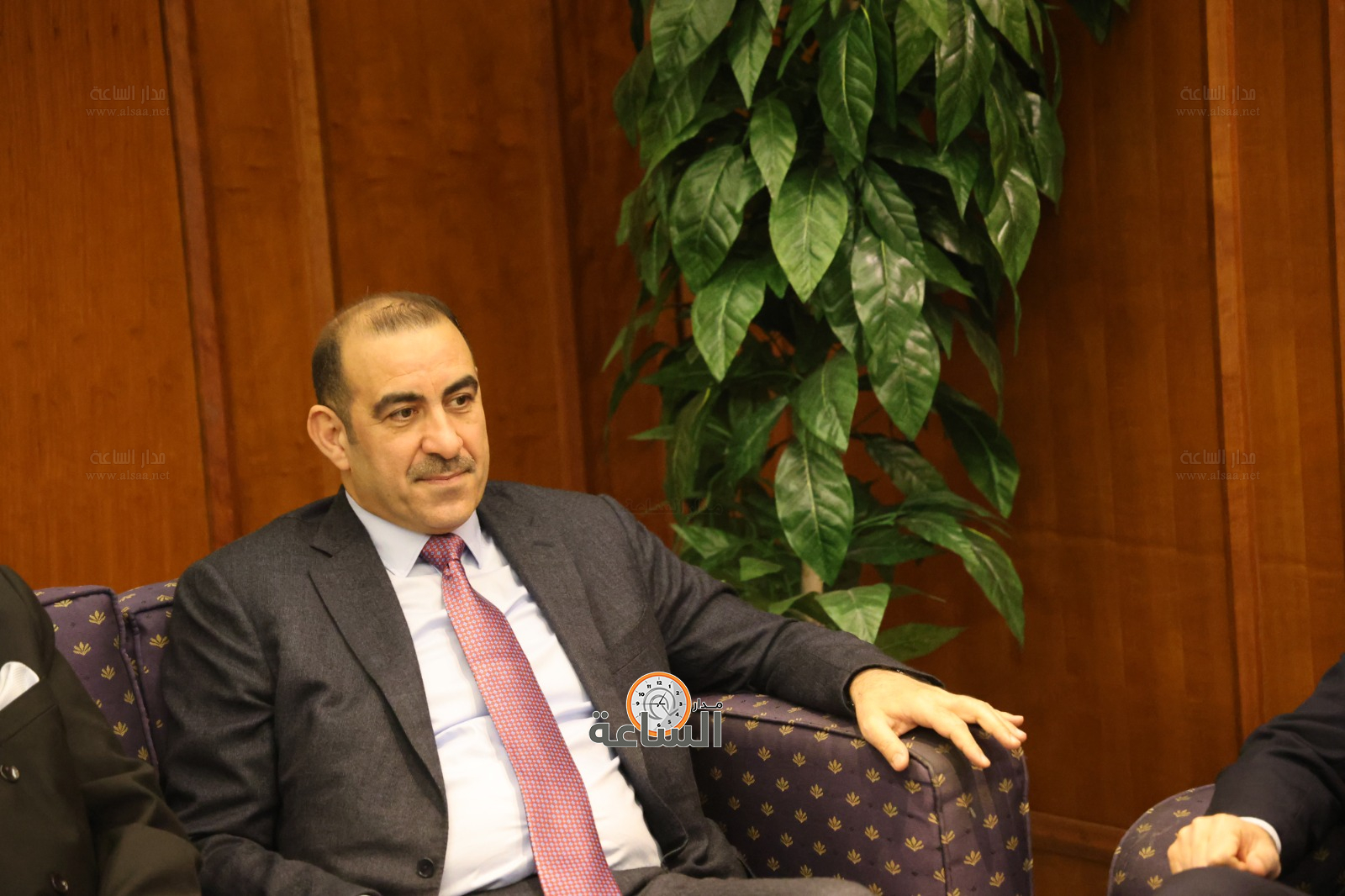 Madar Al-Saa Images 0.5179940975026456