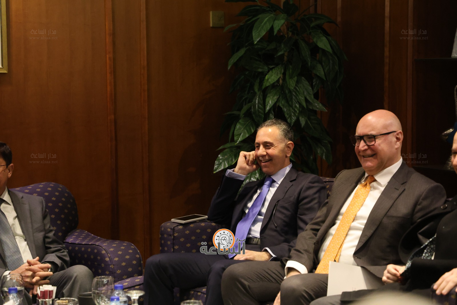 Madar Al-Saa Images 0.9810763646156517