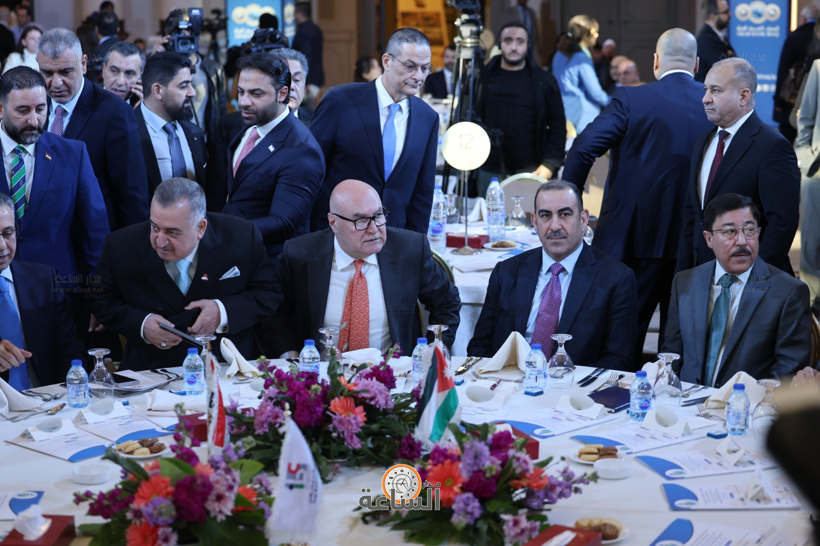 Madar Al-Saa Images 0.9414809872944658