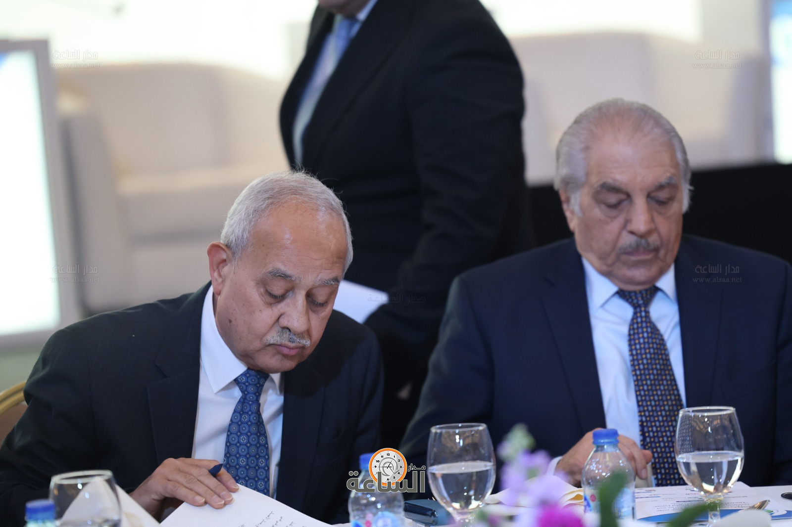 Madar Al-Saa Images 0.43455108133241405