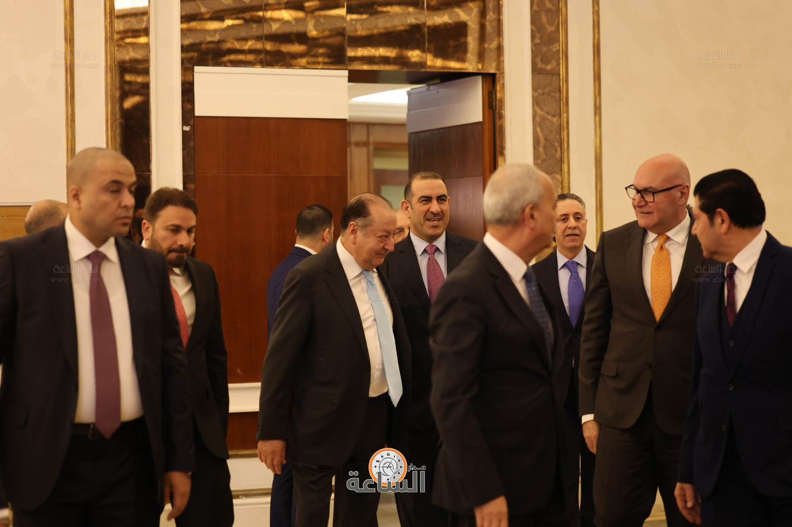 Madar Al-Saa Images 0.40107247534353174