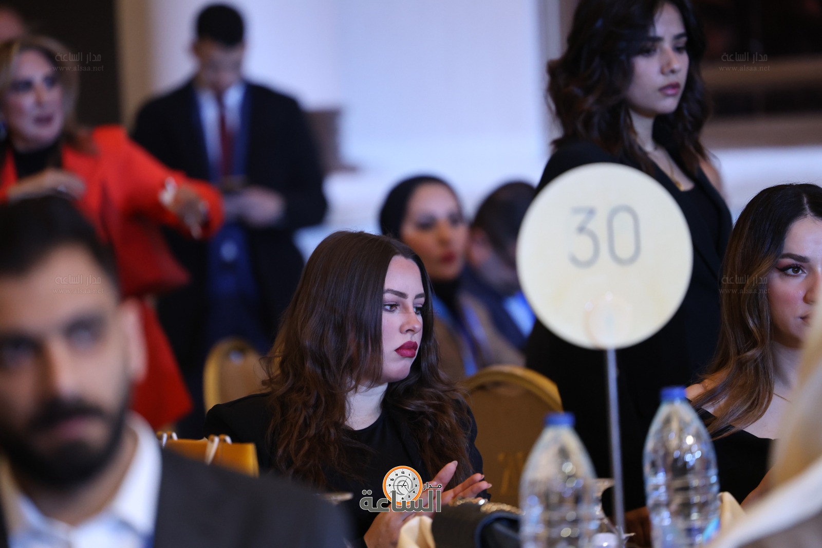 Madar Al-Saa Images 0.2502144874103962