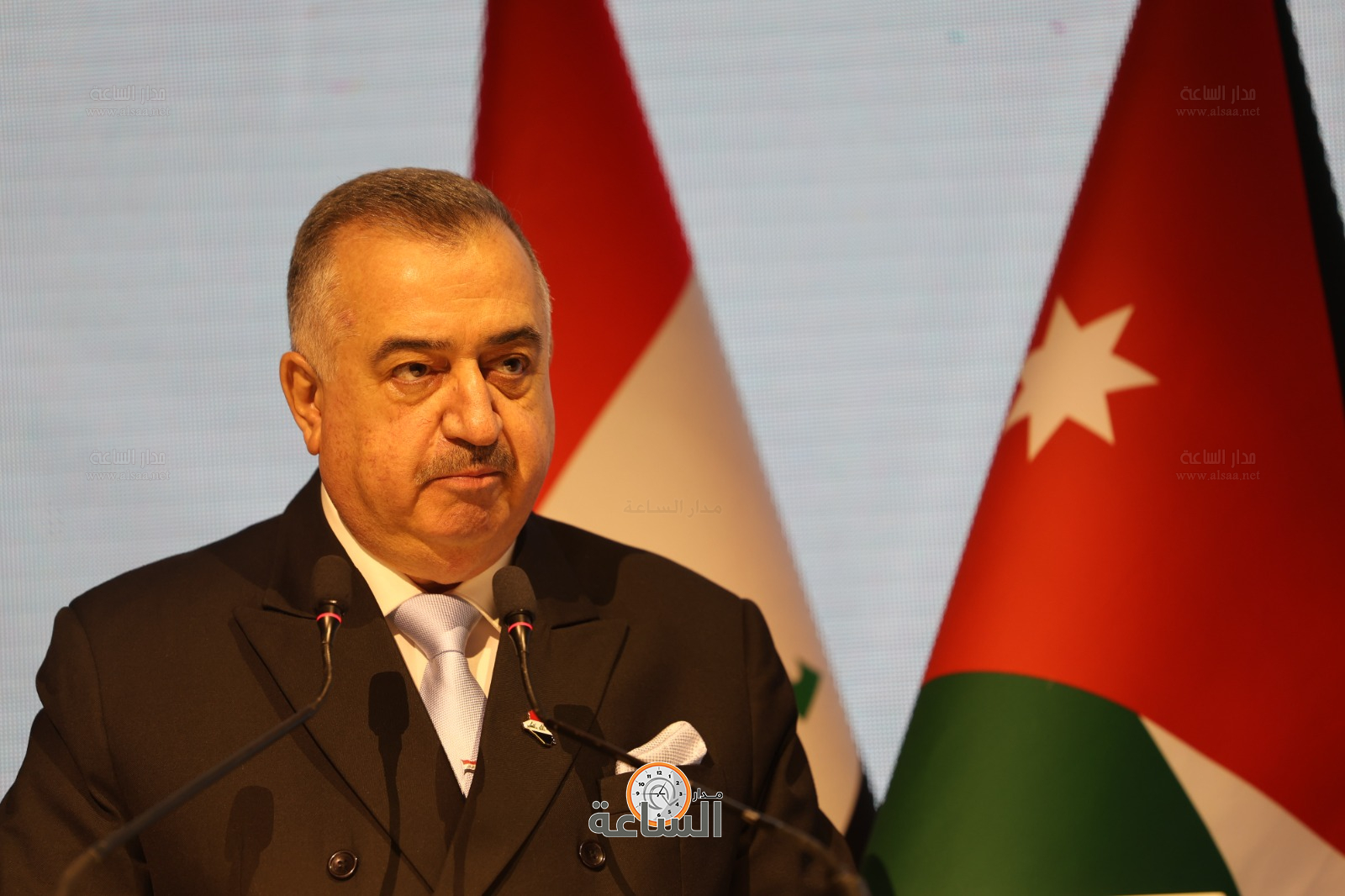 Madar Al-Saa Images 0.12665625428089222