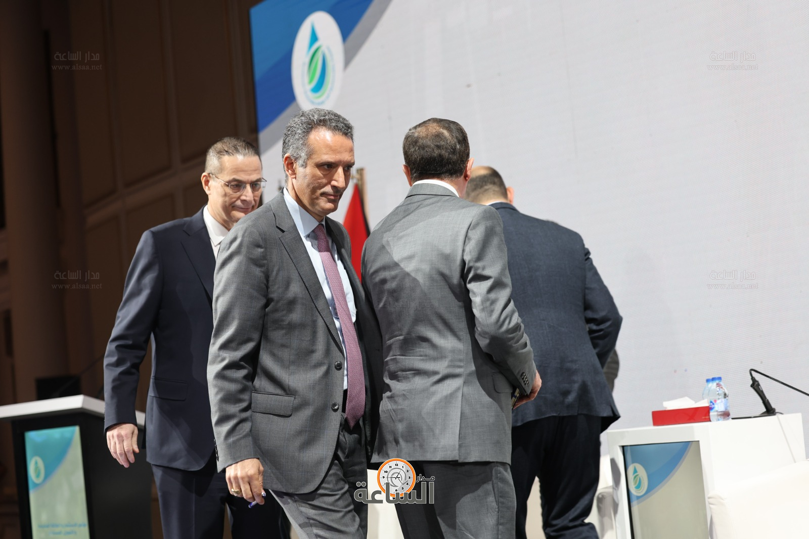 Madar Al-Saa Images 0.40223222341525156